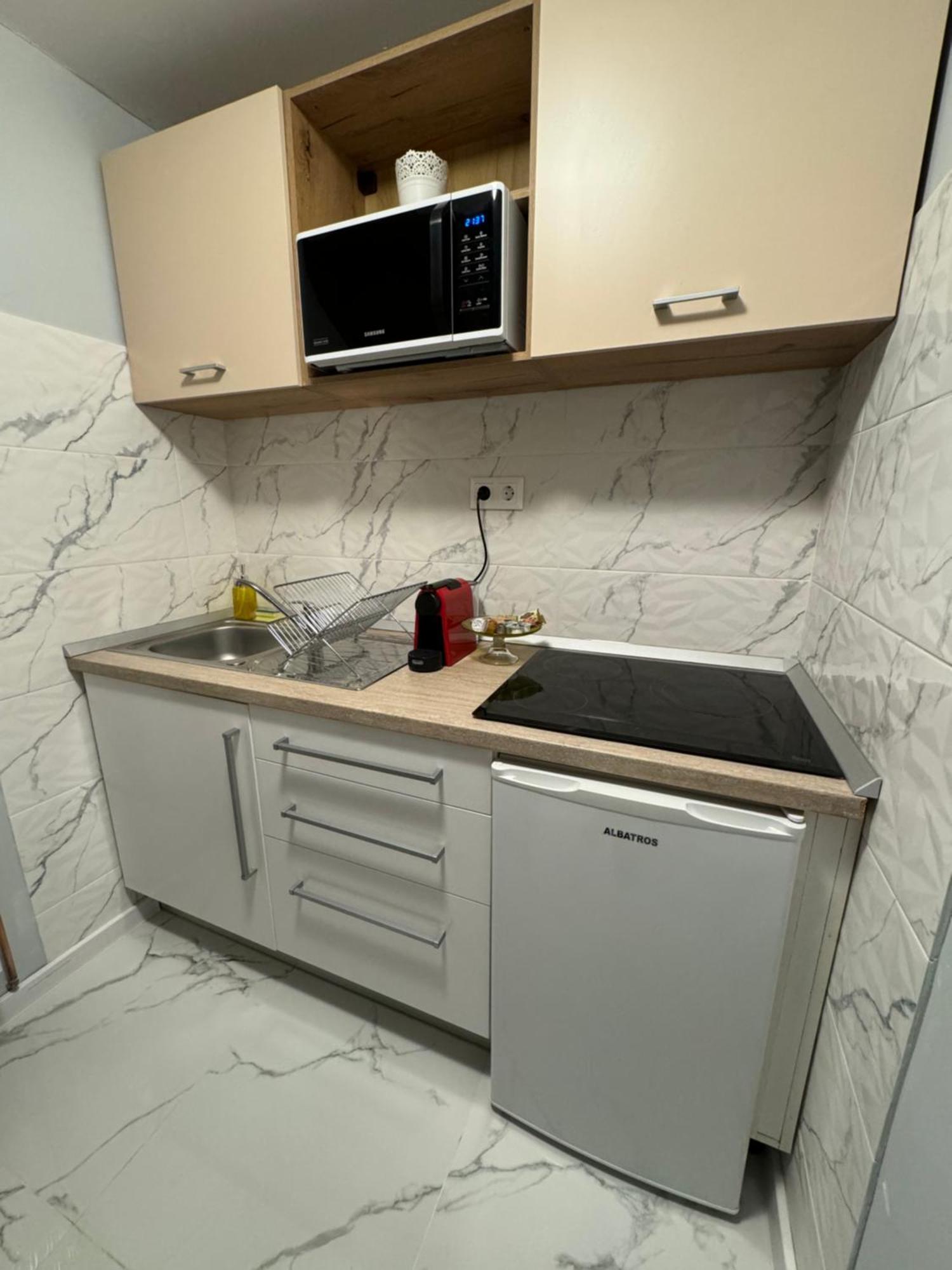 City Center Apartman ซาตูมาเร ภายนอก รูปภาพ
